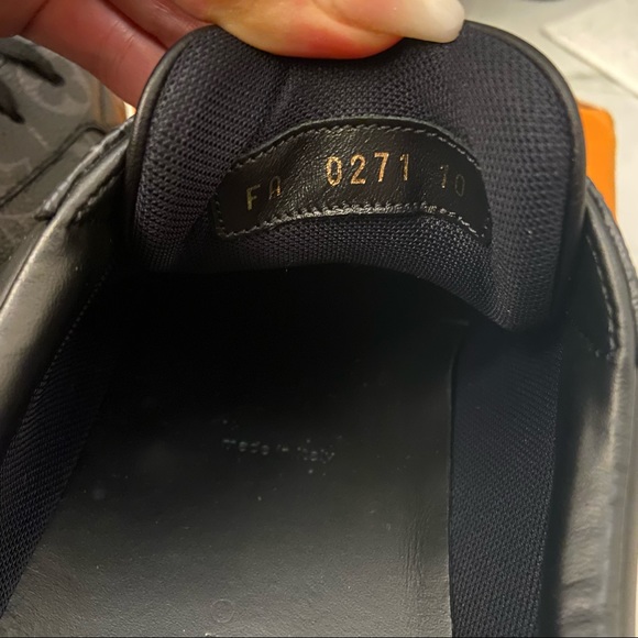 SOLD Louis Vuitton Sneakers - Picture 2 of 4